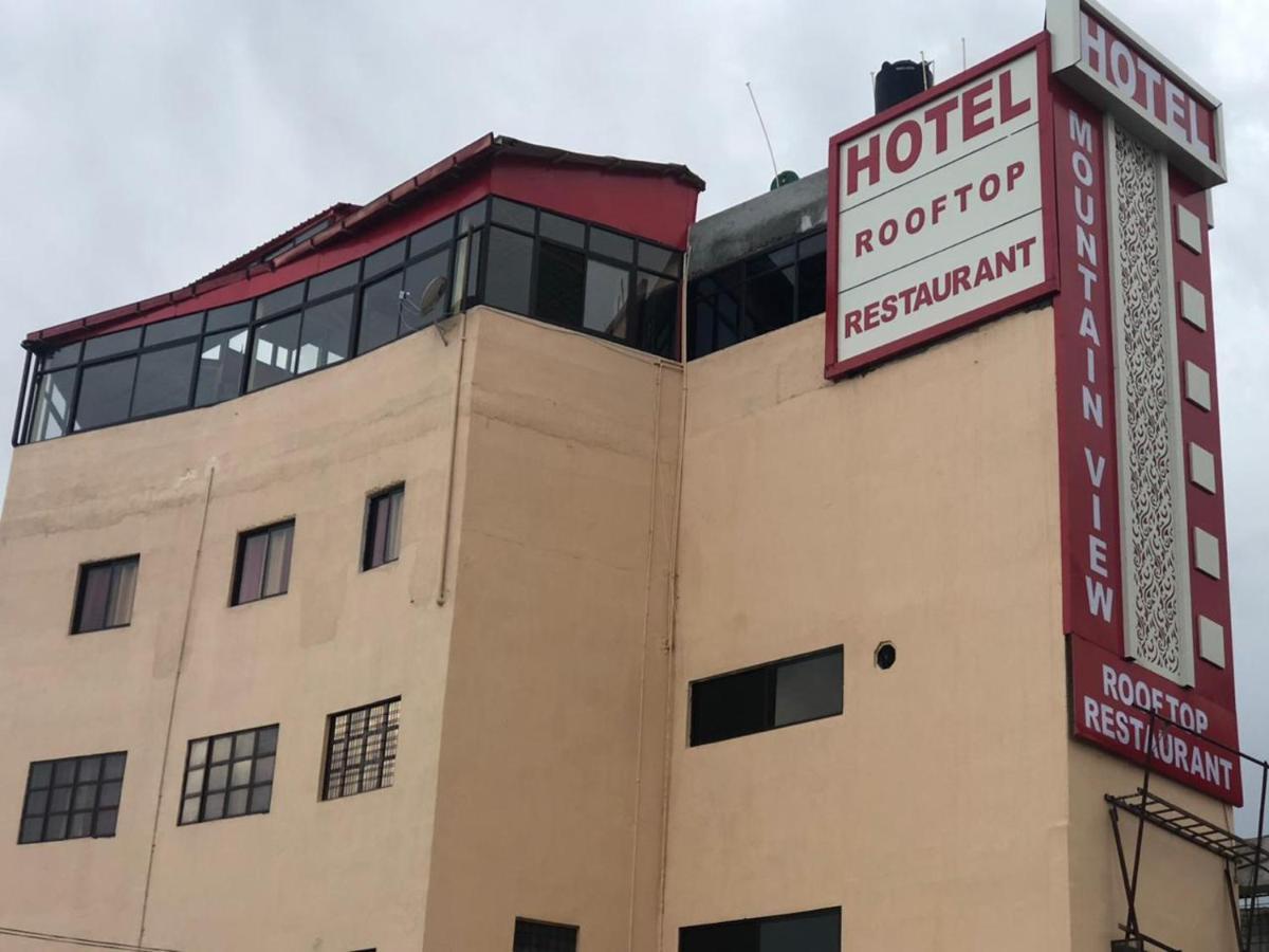 Hotel Mountain View And Rooftop Restaurant Pithorāgarh Exteriör bild